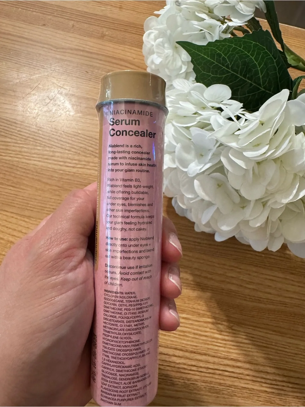 toy.co Niacinamide Serum Concealer Shade M1 part of the medium family set NWT